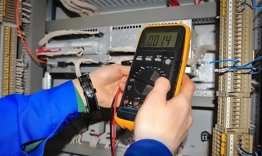 變配電所內(nèi)部過電壓保護的主要類型