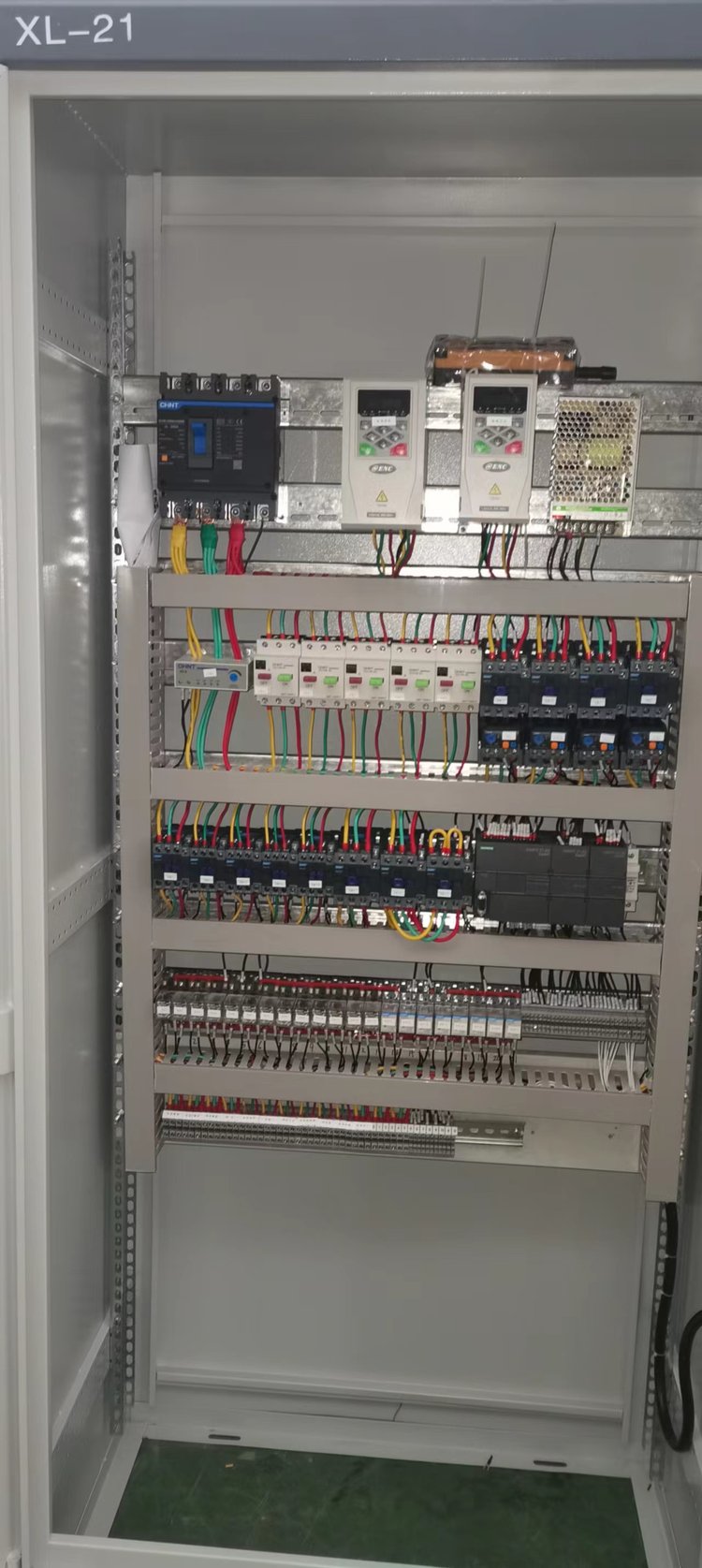 變頻器使用安裝需要注意的六大誤區(qū)