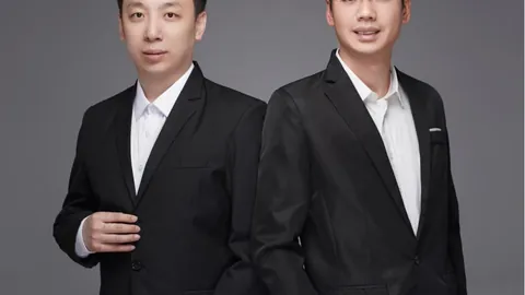 荣耀电竞馆举办联赛，战队争霸荣耀巅峰